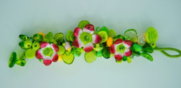 Armband Glasperlen grün Blüten